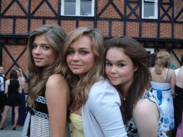 Личный архив: Саша Новикова показала, как выглядела в школе