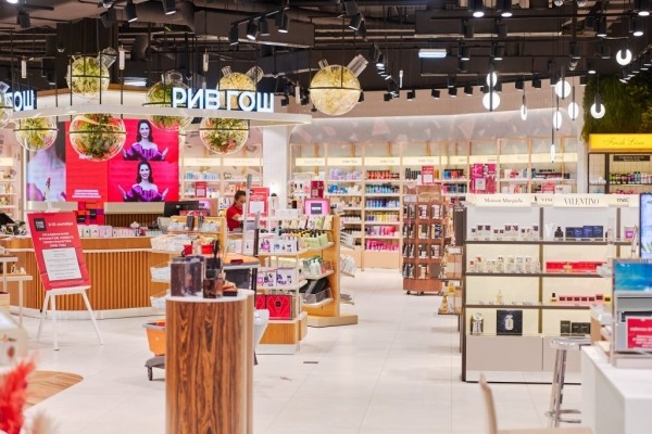 Бьюти-новинки: осенний уход за кожей, новые клиники и многофункциональные карандаши Бьюти-новинки: осенний уход за кожей, новые клиники и многофункциональные карандаши