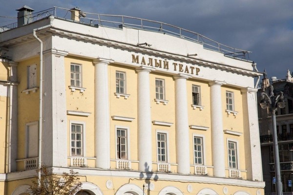 Планы на выходные 10-11 сентября: день рождения Happy End Bar & Kitchen, афтепати концерта OG BUDA и ретроградный Меркурий в Saperavi Cafe