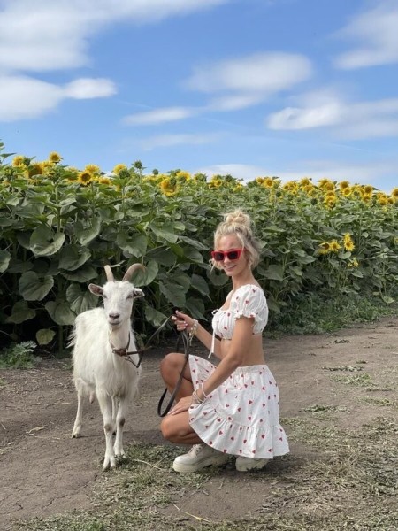 Начались съемки российского ромкома о единственных людях на Земле «Адам и Ева 2.0» Начались съемки российского ромкома о единственных людях на Земле «Адам и Ева 2.0»