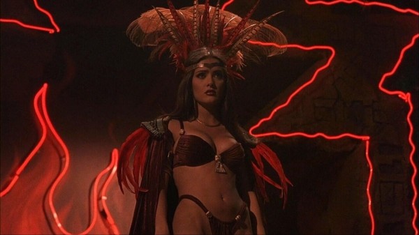 10 культовых кинокупальников: какие бикини стали легендарными