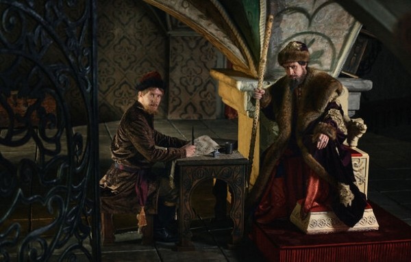 ТНТ и создатели «СамоИронии судьбы» готовят новогодний фильм «Иван Васильевич меняет всё!» ТНТ и создатели «СамоИронии судьбы» готовят новогодний фильм «Иван Васильевич меняет всё!»