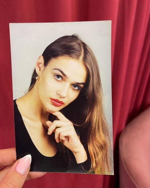 Алена Водонаева показала, как выглядела в подростковом возрасте Алена Водонаева показала, как выглядела в подростковом возрасте