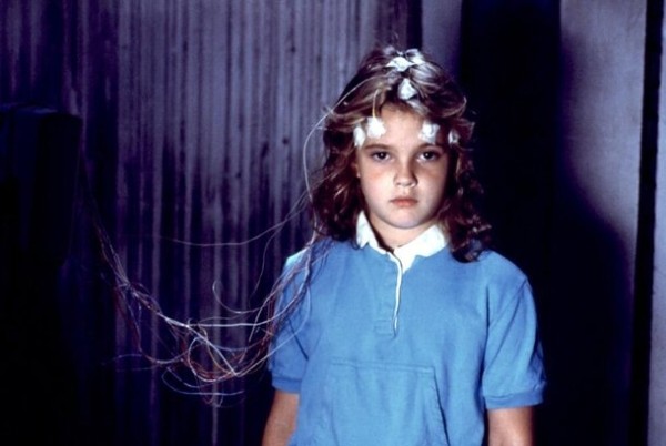 Поклонникам «Очень странных дел» пригодится: 8 ностальгических хорроров 80-х