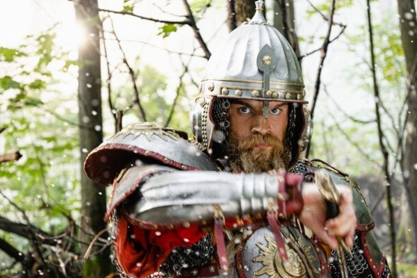 Начались съемки блокбастера «Стальное сердце» с Никитой Ефремовым в роли Соловья-разбойника Начались съемки блокбастера «Стальное сердце» с Никитой Ефремовым в роли Соловья-разбойника