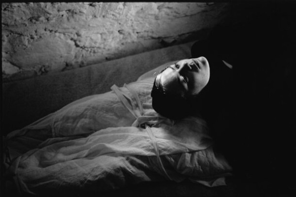 В Нью-Йорке состоялся показ фильма Йоргоса Лантимоса «Блеяние» с Эммой Стоун