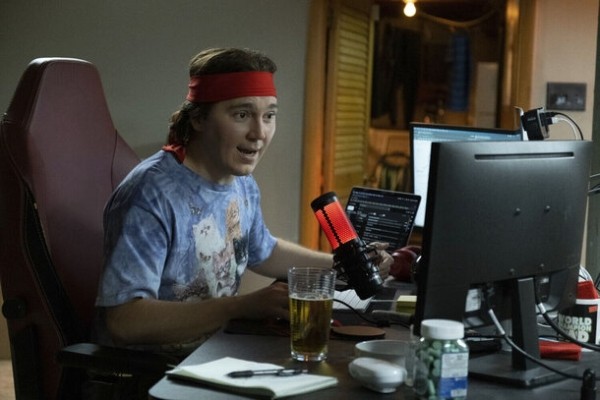 Что смотреть в октябре: 10 главных премьер в кинотеатрах и на стримингах Что смотреть в октябре: 10 главных премьер в кинотеатрах и на стримингах