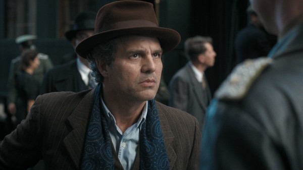 «Весь невидимый нам свет»: Рецензия Киноафиши «Весь невидимый нам свет»: Рецензия Киноафиши