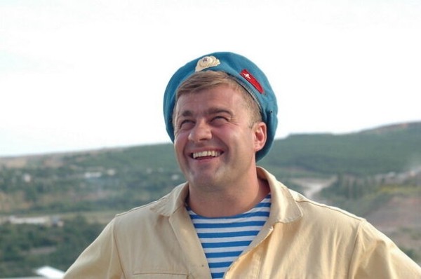 От бандита до агента национальной безопасности: 5 лучших ролей Михаила Пореченкова 