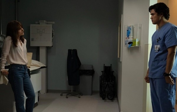 «Май, декабрь»: Рецензия Киноафиши «Май, декабрь»: Рецензия Киноафиши