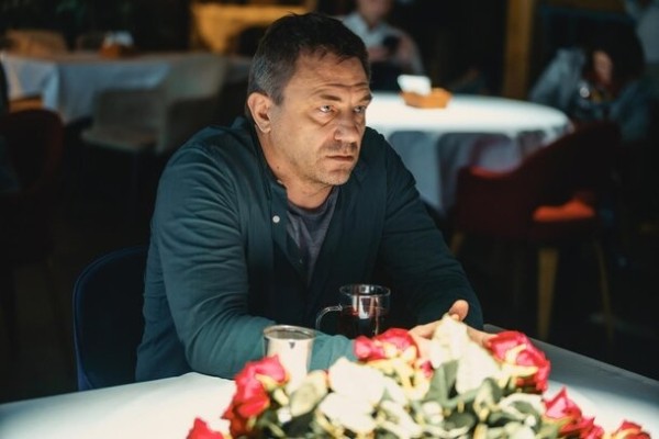 Подошли к концу съемки сериала «Красные линии» во главе с Полиной Гагариной Подошли к концу съемки сериала «Красные линии» во главе с Полиной Гагариной