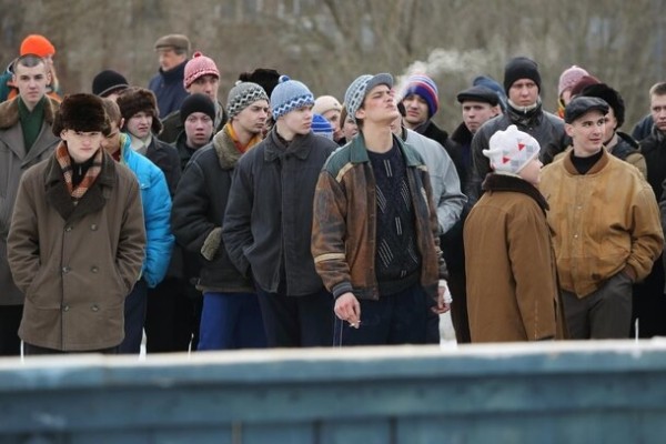 «Мы зачастую просто жили в кадре»: интервью с актерами из сериала «Слова пацана» «Мы зачастую просто жили в кадре»: интервью с актерами из сериала «Слова пацана»