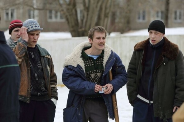 «Мы зачастую просто жили в кадре»: интервью с актерами из сериала «Слова пацана» «Мы зачастую просто жили в кадре»: интервью с актерами из сериала «Слова пацана»