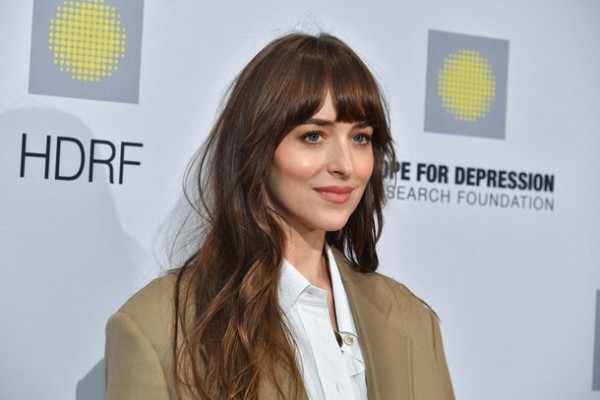 Дакота Джонсон, Крис Эванс и Педро Паскаль могут сыграть в новой картине Селин Сон