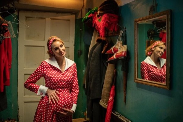 Подошли к концу съемки супергеройской комедии «УничтоЖанна» с Юлией Егеревой и Павлом Прилучным