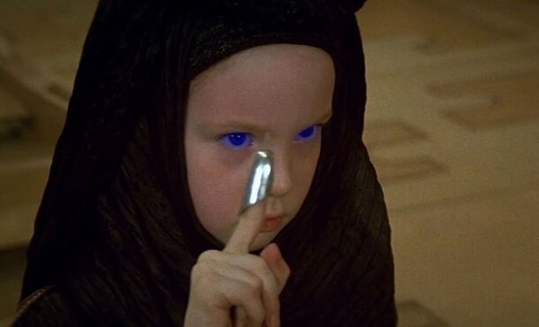 7 важных моментов из романа «Дюна», которые не показали в фильмах 7 важных моментов из романа «Дюна», которые не показали в фильмах