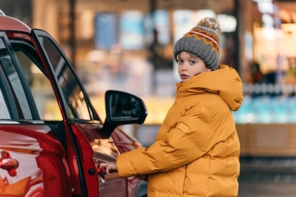 Стартовали съемки фэнтезийного фильма «Колотун» с Иваном Колесниковым и Агатой Муцениеце