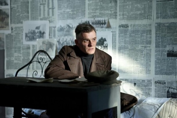 Александр Петров сыграет главную роль в военной драме «Почтарь»