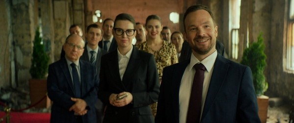 «Культурная комедия»: Рецензия Киноафиши