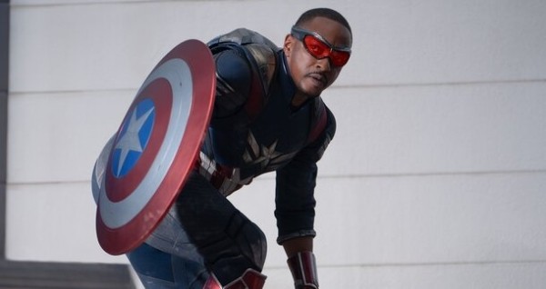 Энтони Маки защищает президента США в трейлере фильма Marvel «Капитан Америка: Дивный новый мир»