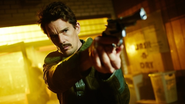 Итан Хоук сыграет в полицейском сериале про «белых китов» Итан Хоук сыграет в полицейском сериале про «белых китов»