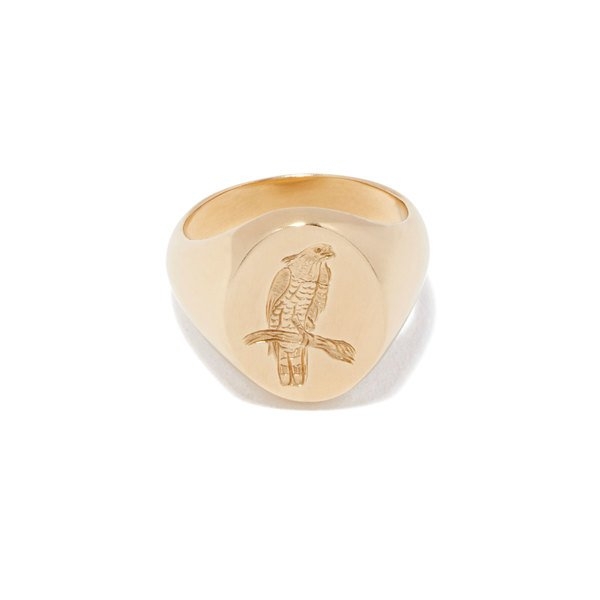 Свеча с запахом половых органов, спрей от вампиров и хлебная лампа: топ самых странных вещей из магазина Гвинет Пэлтроу