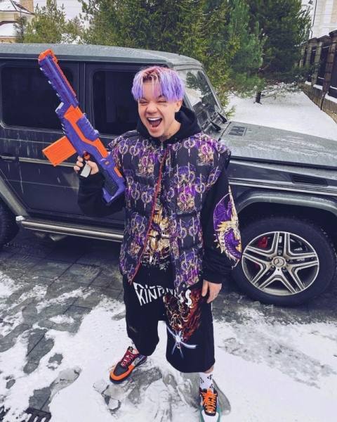 Элджей снова идет в суд: погрязший в долгах рэпер пытается отсудить почти девять миллионов рублей Элджей снова идет в суд: погрязший в долгах рэпер пытается отсудить почти девять миллионов рублей