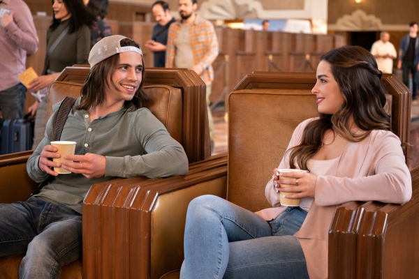 Пережить последний день детства: 20 фильмов про школьные выпускные