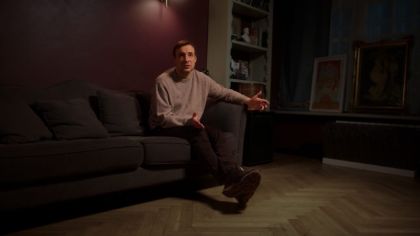 Время абсолютной свободы и беспредела: премьера документального сериала «Нулевые» Сергея Минаева